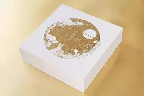 國家郵政局監(jiān)測數(shù)據(jù)顯示，截至5月4日，今年我國快遞業(yè)務(wù)量達(dá)400億件，比2019年達(dá)到400億件提前了128天，比2022年提前了24天。2023年以來，快遞業(yè)整體呈現(xiàn)企穩(wěn)回升態(tài)勢，業(yè)務(wù)量增速逐月提速向好，僅用4個多月就完成400億件，折射出我國居民消費(fèi)信心增強(qiáng)，經(jīng)濟(jì)持續(xù)向好的積極信號。